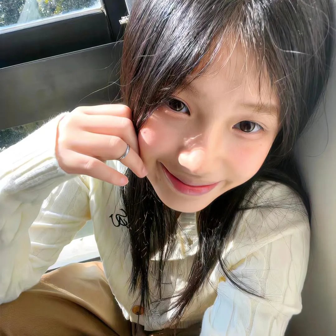 荒唐男荒唐女
